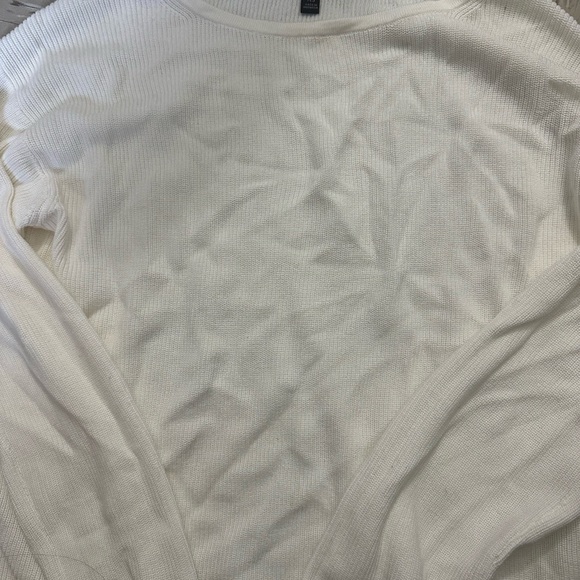 Banana republic white sweater - Picture 3 of 3